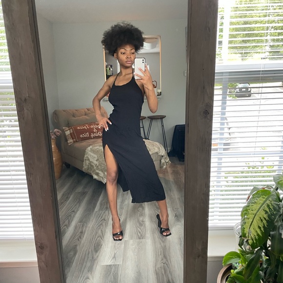 Black Sleeveless Backless Side Split Maxi Dress - Picture 6 of 16